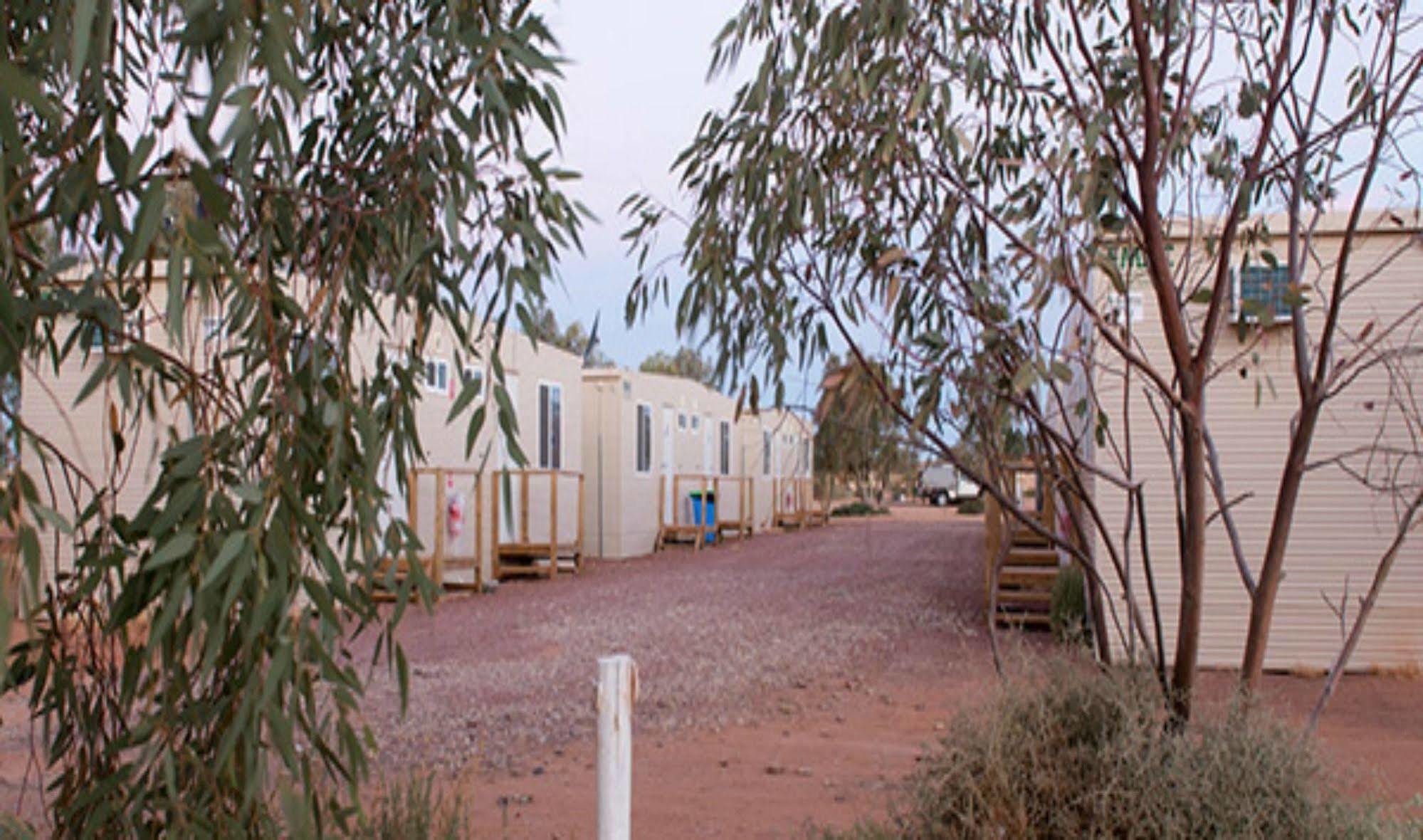ホテル William Creek Camp Ground & Units エクステリア 写真