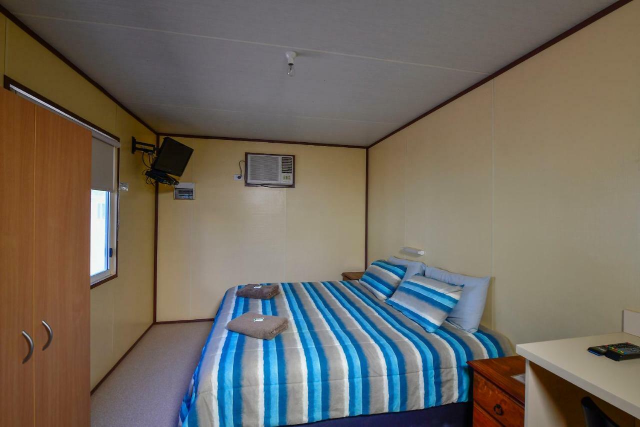 ホテル William Creek Camp Ground & Units エクステリア 写真